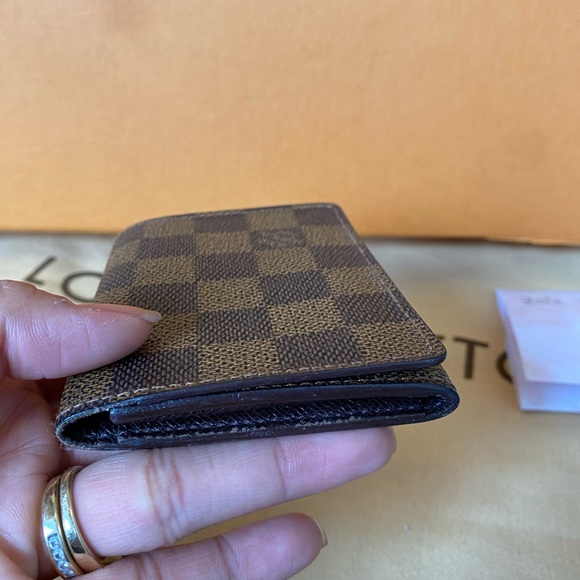 SOLD on FB Page Compact Card Holder - Picture 6 of 8